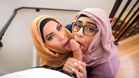 Busty Hijab Porn - Violet Myers & Busty Babes share a big load in Hijab Threesome - free porn  video